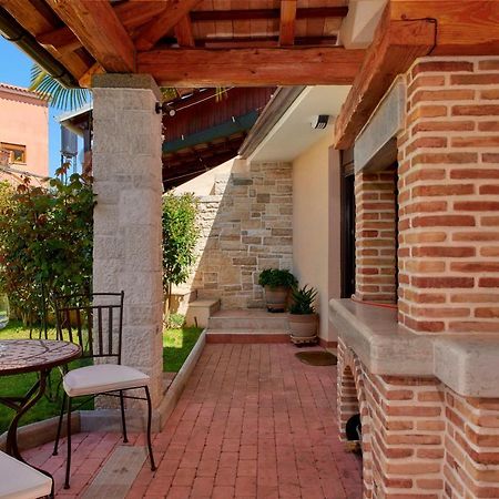 Holiday House Arena Pola Esterno foto