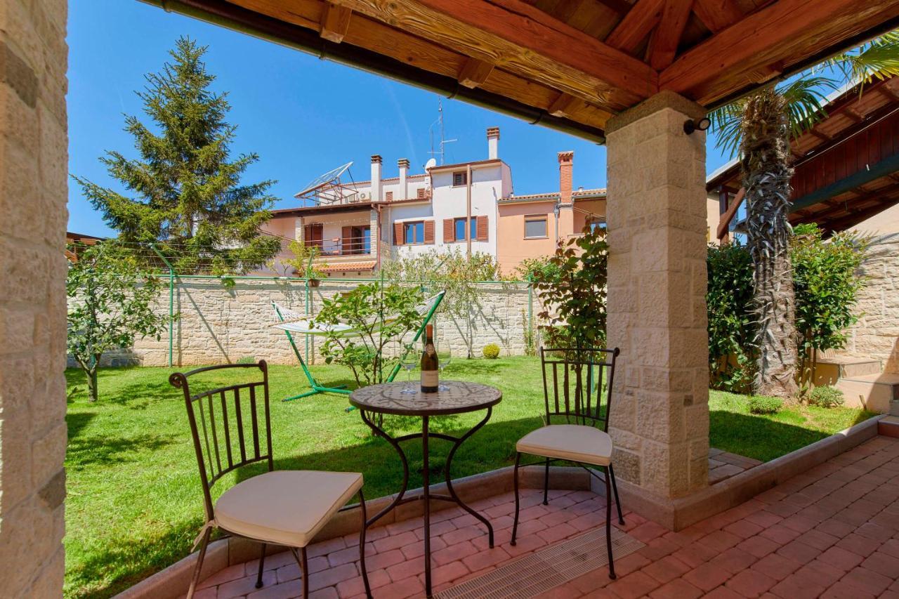 Holiday House Arena Pola Esterno foto